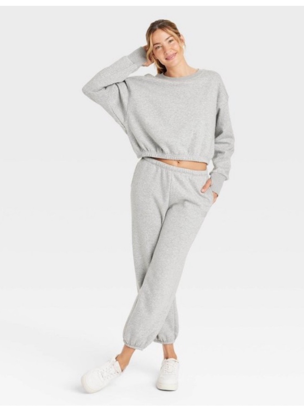 JoyLab WoMen’s Grey Crewneck Sweatshirt - Picture 2 of 9